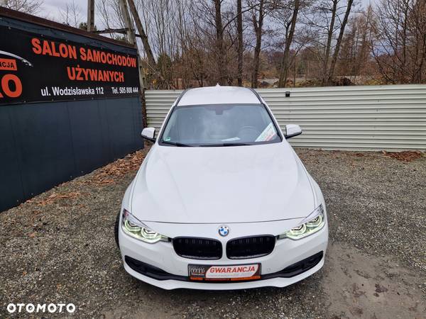 BMW Seria 3 320d M Sport - 12