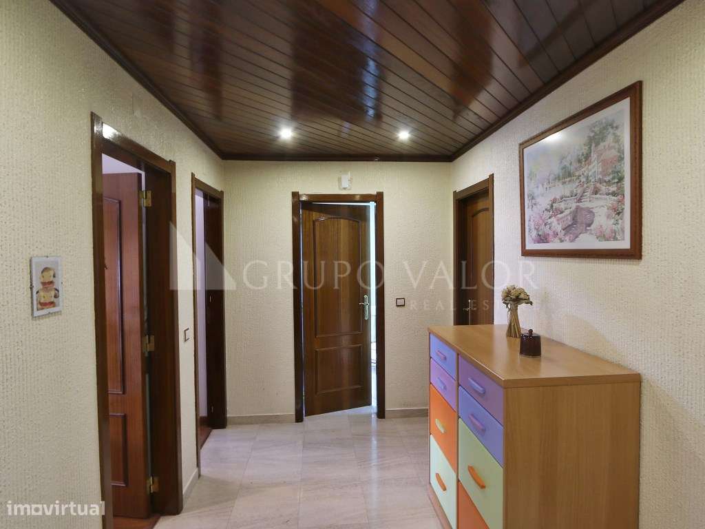 Apartamento T3 em Queluz-10