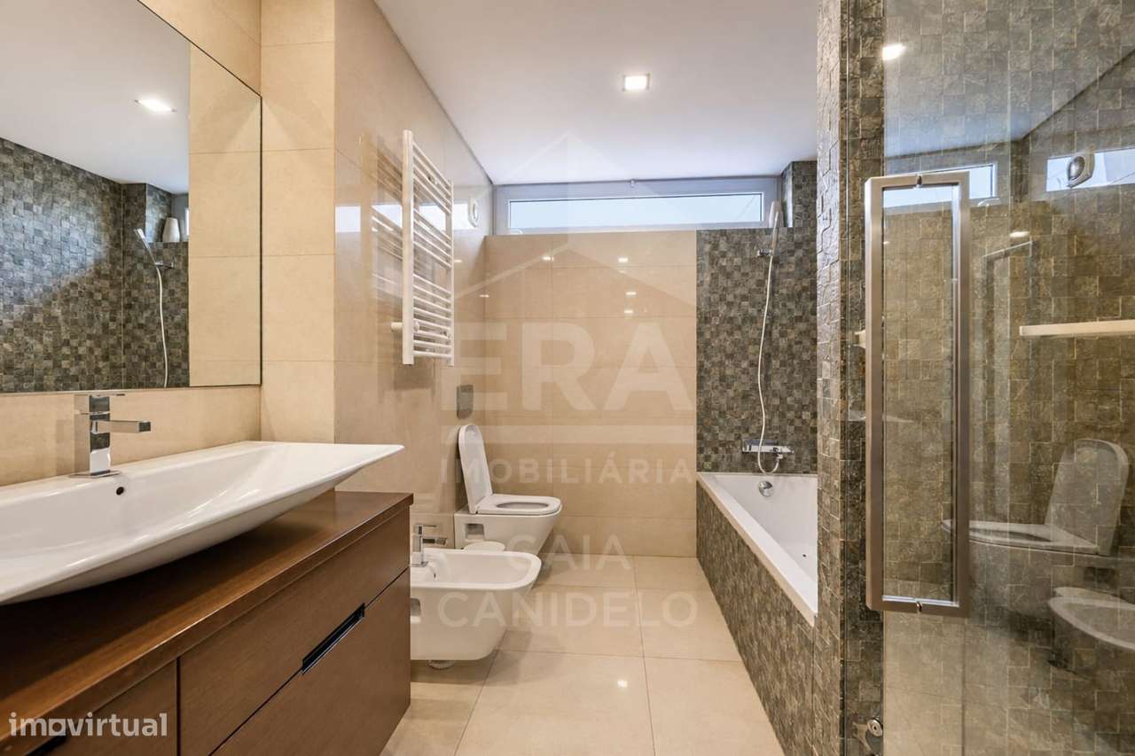 Moradia T3+1 com conforto, espaço e qualidade-21