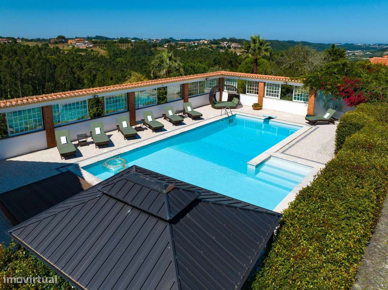 Romantica Herdade com 10 quartos (8 suites), piscina e area de terreno - Grande imagem: 4/47