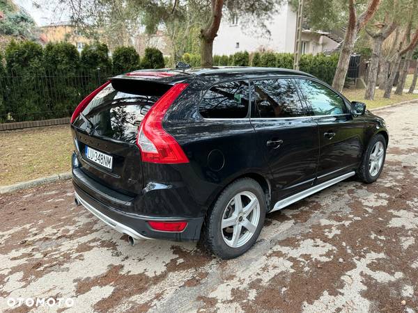 Volvo XC 60 T6 AWD R-Design - 6