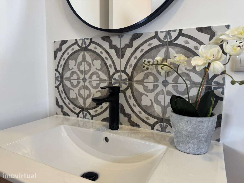 T1 Renovado, Quinta do Covelo / Metro Marquês - Porto-16