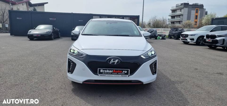 Hyundai IONIQ - 2