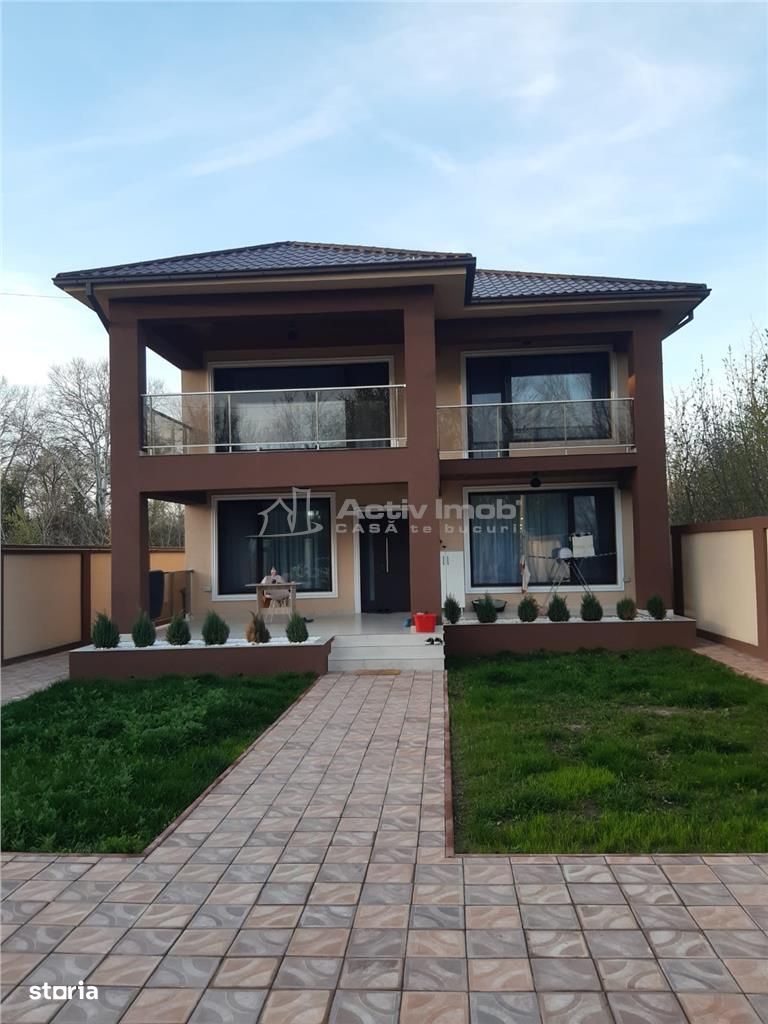 Vila de Lux  Mamaia Nord 10 camere 380 mp Utili