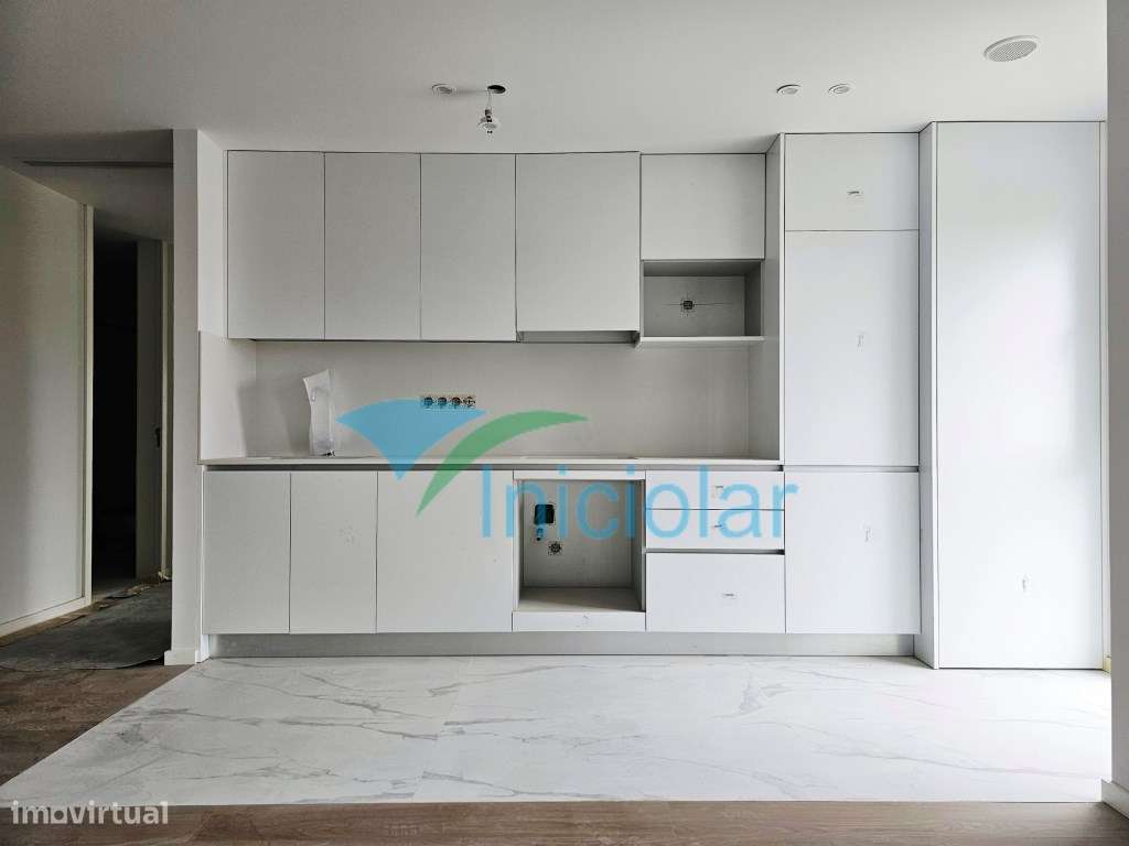 T2 Novo| Gueifães| Suite| G. Fechada - Grande imagem: 5/15