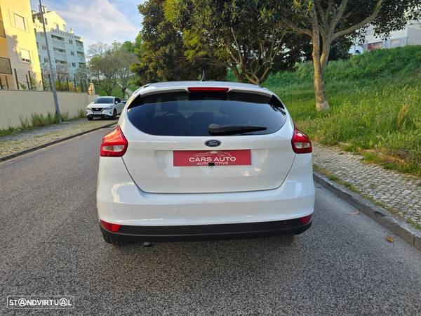 Ford Focus 1.5 TDCi DPF S&S Titanium - 8