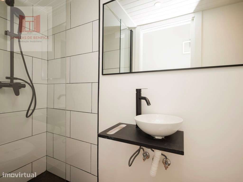 T1+1 Remodelado, São Domingos de Benfica, à Cruz Vermelha - Lisboa-11