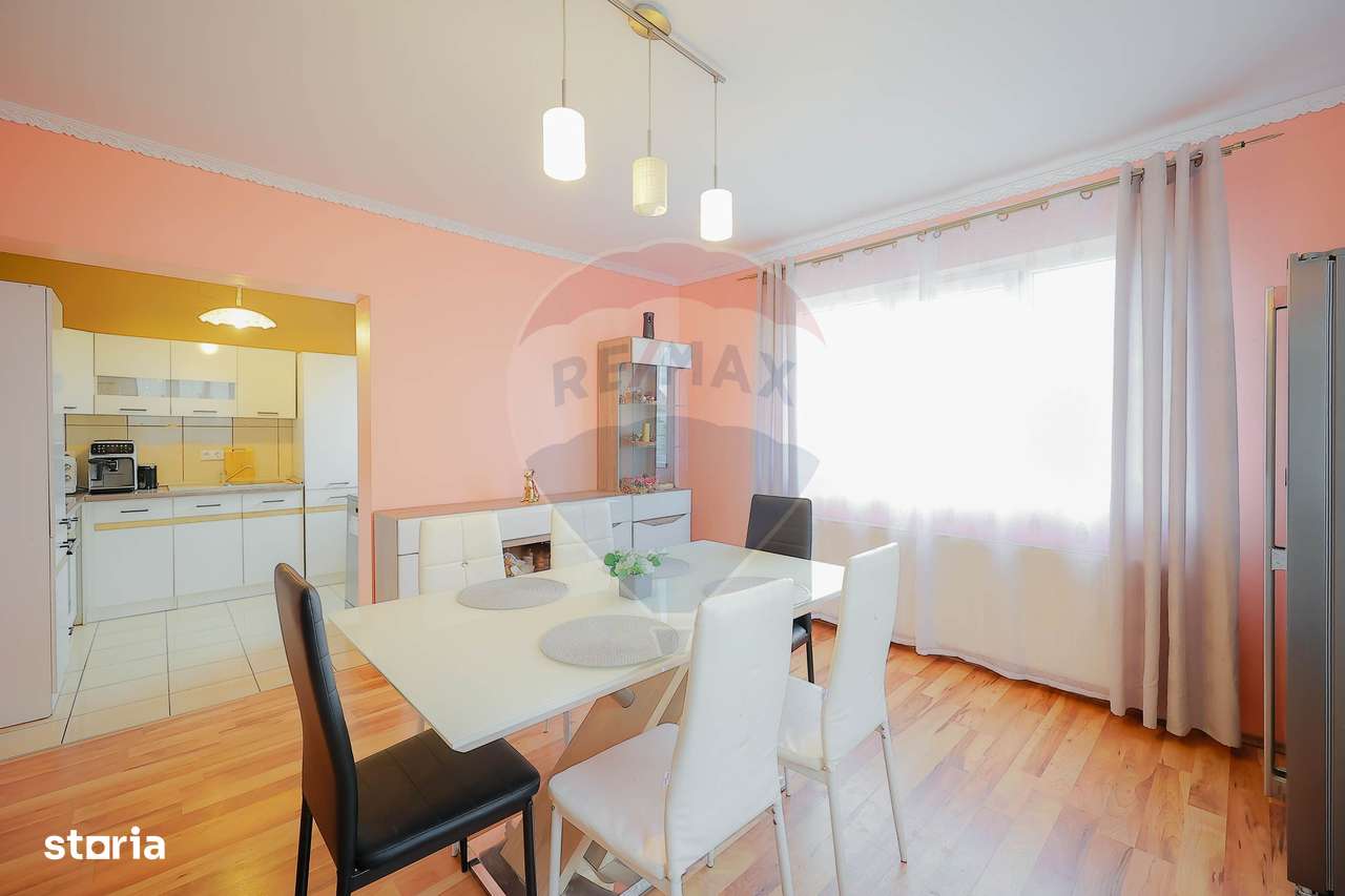 Casă familie mare Episcopia, 6 camere, garaj, curte 500 mp, de vânzare-5