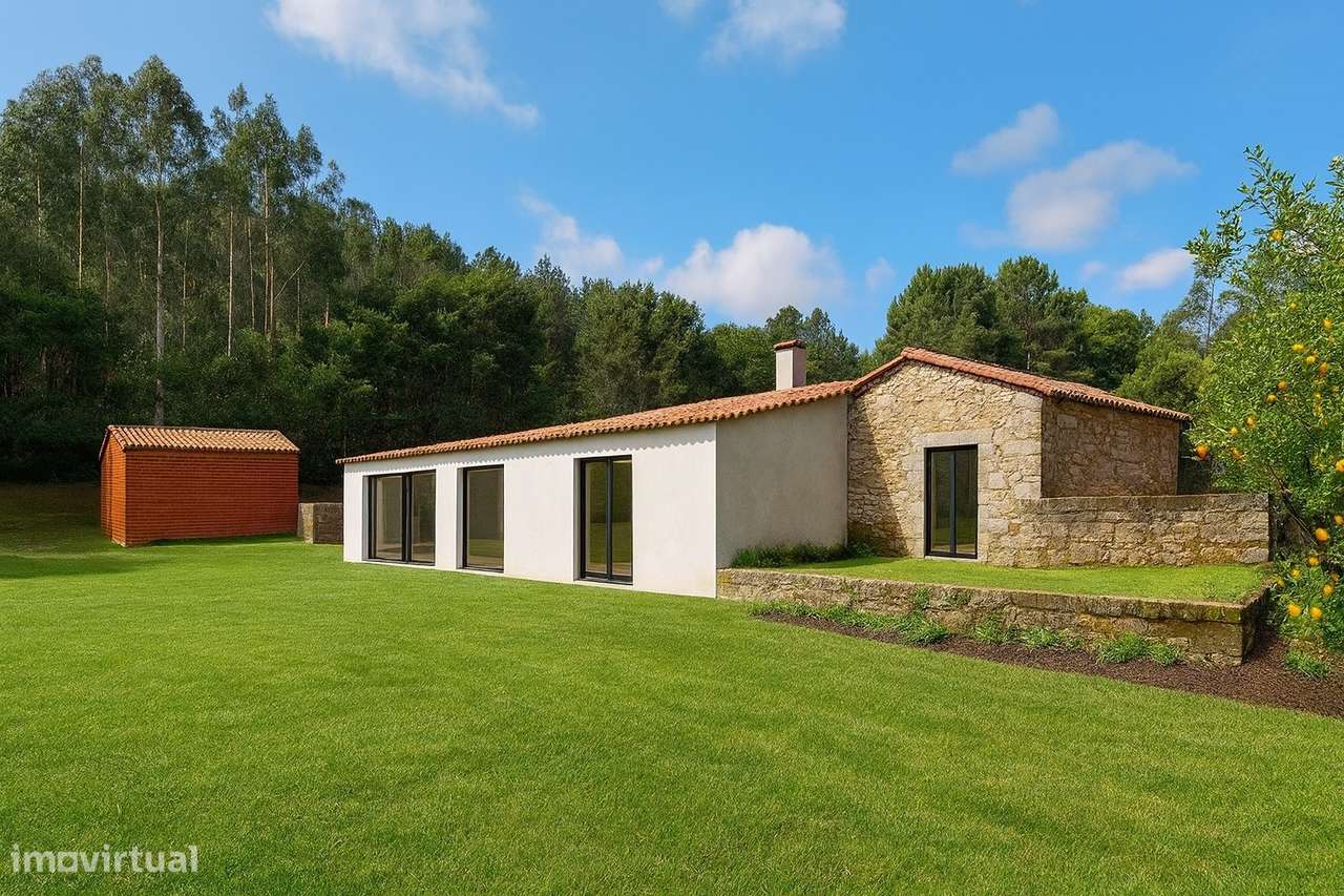 Duas moradias para restauro - Grande imagem: 2/2