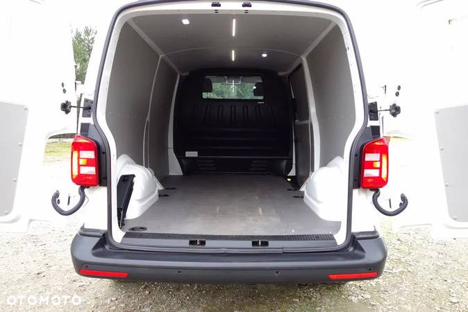 Volkswagen Transporter Long 2.0 tdi 150 KM Automat Klima Webasto - 12