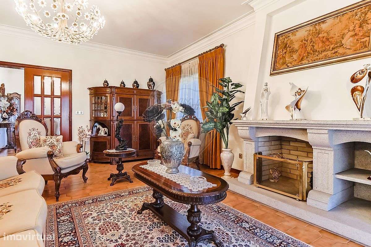 Moradia T5 para venda-31