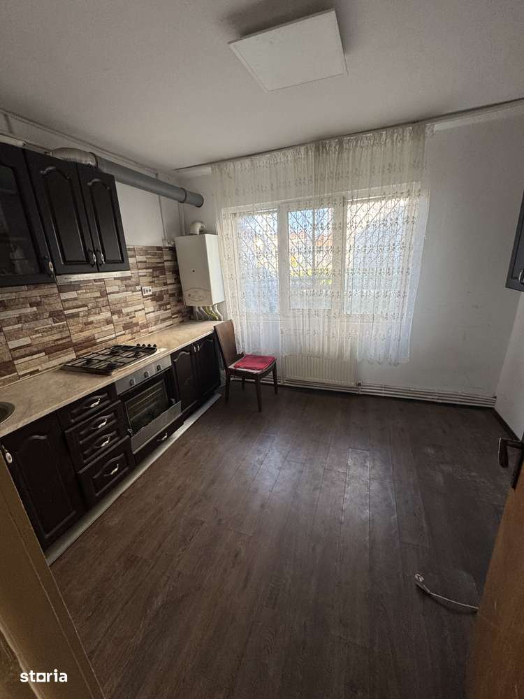 Apartament 4 Camere - Imagine principală: 4/8