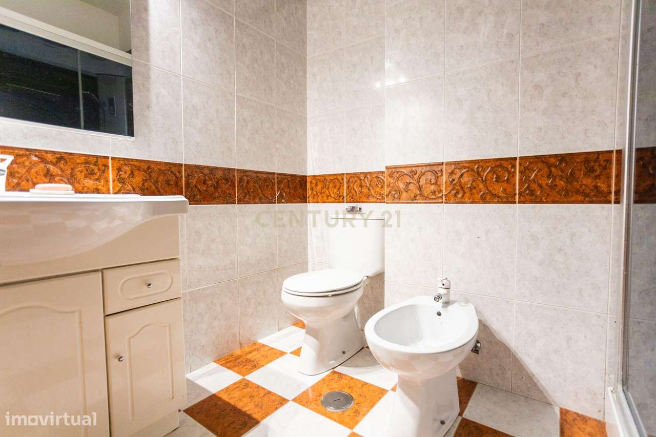 Apartamento T2+1 Duplex com elevador-29