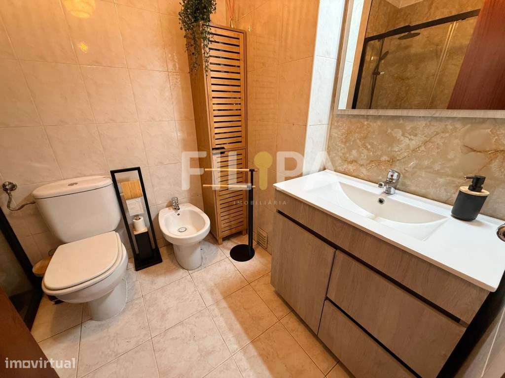 Excelente T2 em Valongo com varanda e garagem!-23