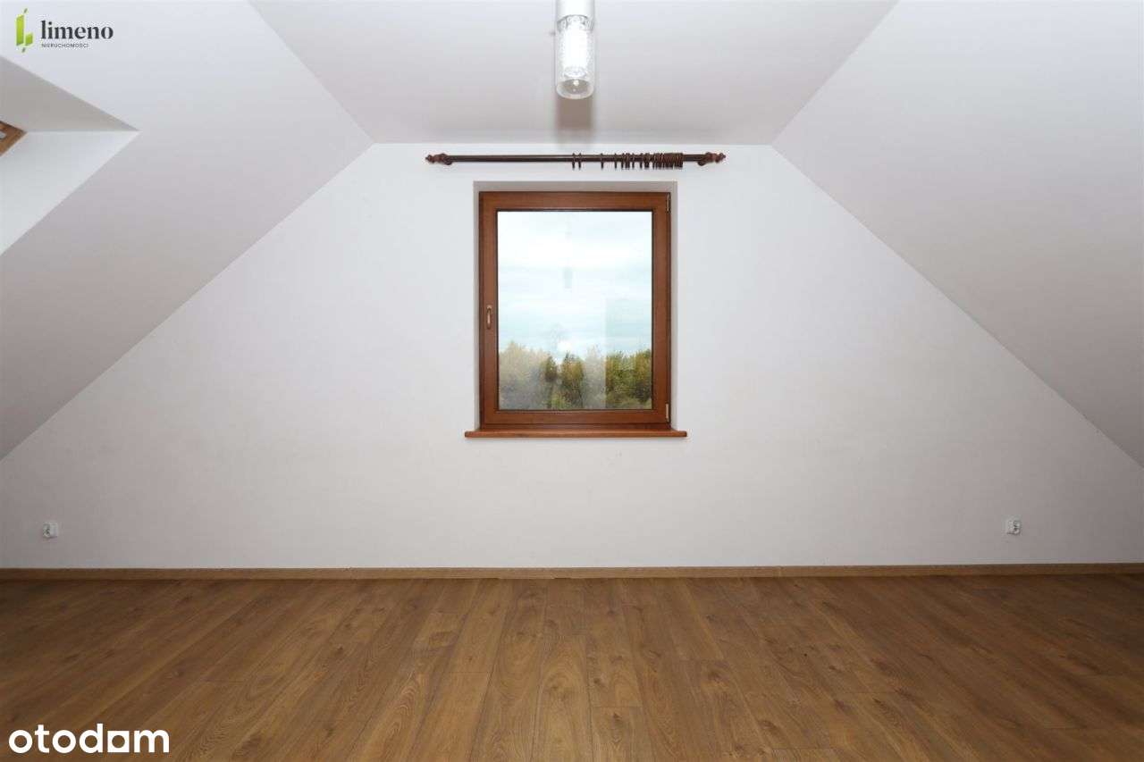 Kawał fajnej chaty ze stawem w Świątkach-7