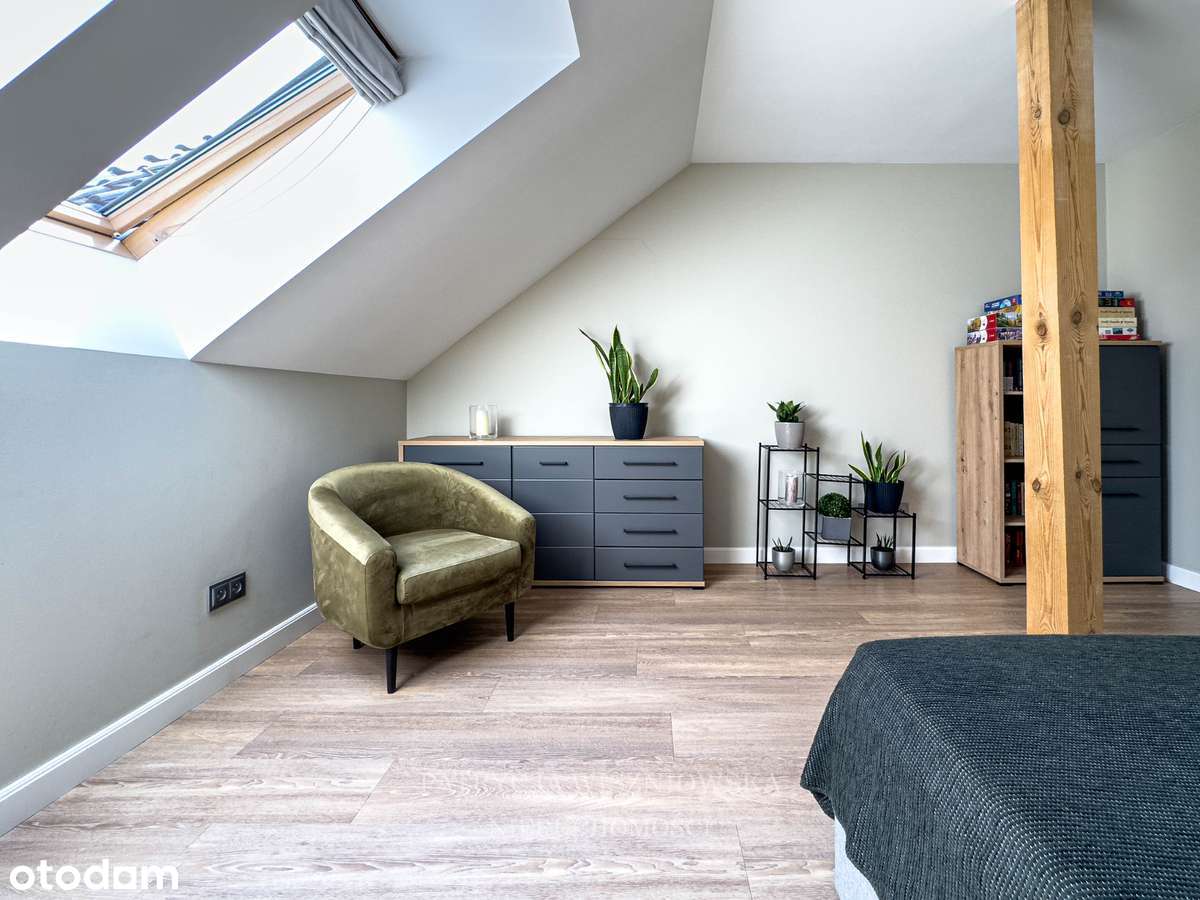 Nowoczesny dom dwurodzinny 420m²| garaż pompa, BEAM| A4, Jagodno 15min-11