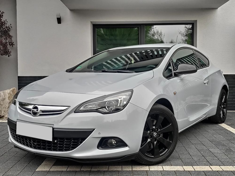 Opel Astra J 1.4 Turbo Edition 2012
