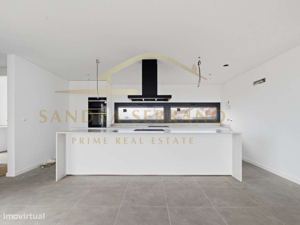 Moradia T4 Nova de Arquitetura Contemporânea | Azenhas do Mar - Sintra-6