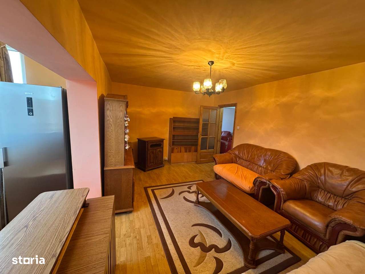 Vand apartament 4 camere - Imagine principală: 2/16