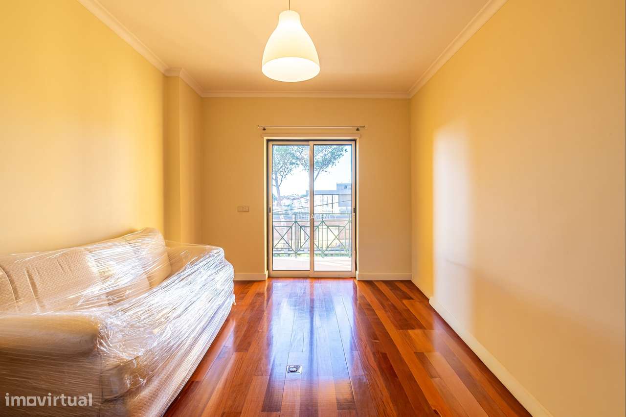 Apartamento de Luxo T3 à Venda no Estoril com Vista Mar-35