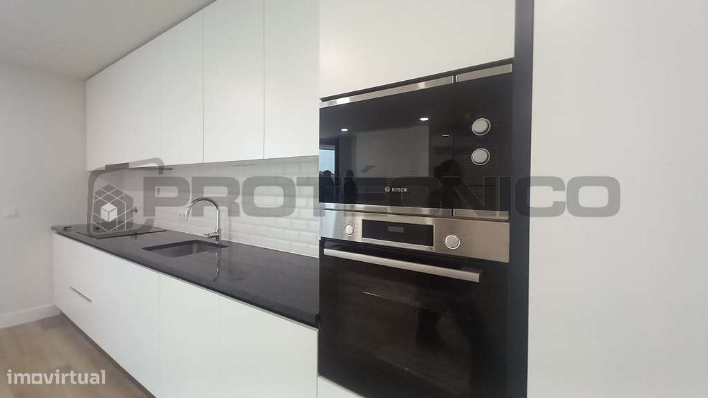 Moradia T3 Geminada – Aradas - PRONTA A HABITAR! - Grande imagem: 2/10