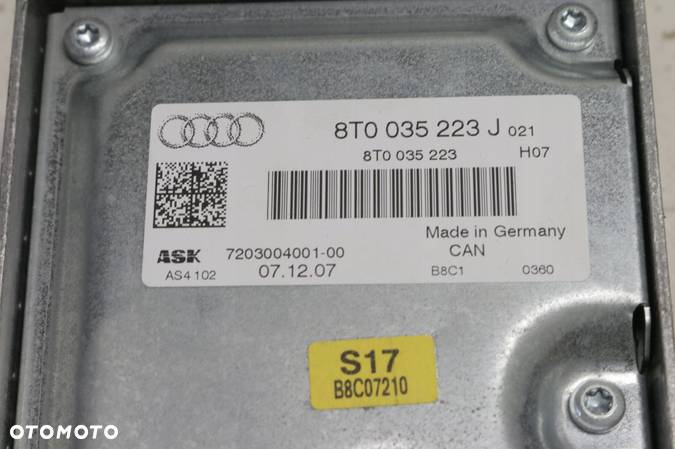 Wzmacniacz głośników Audi A4 B8 - 4