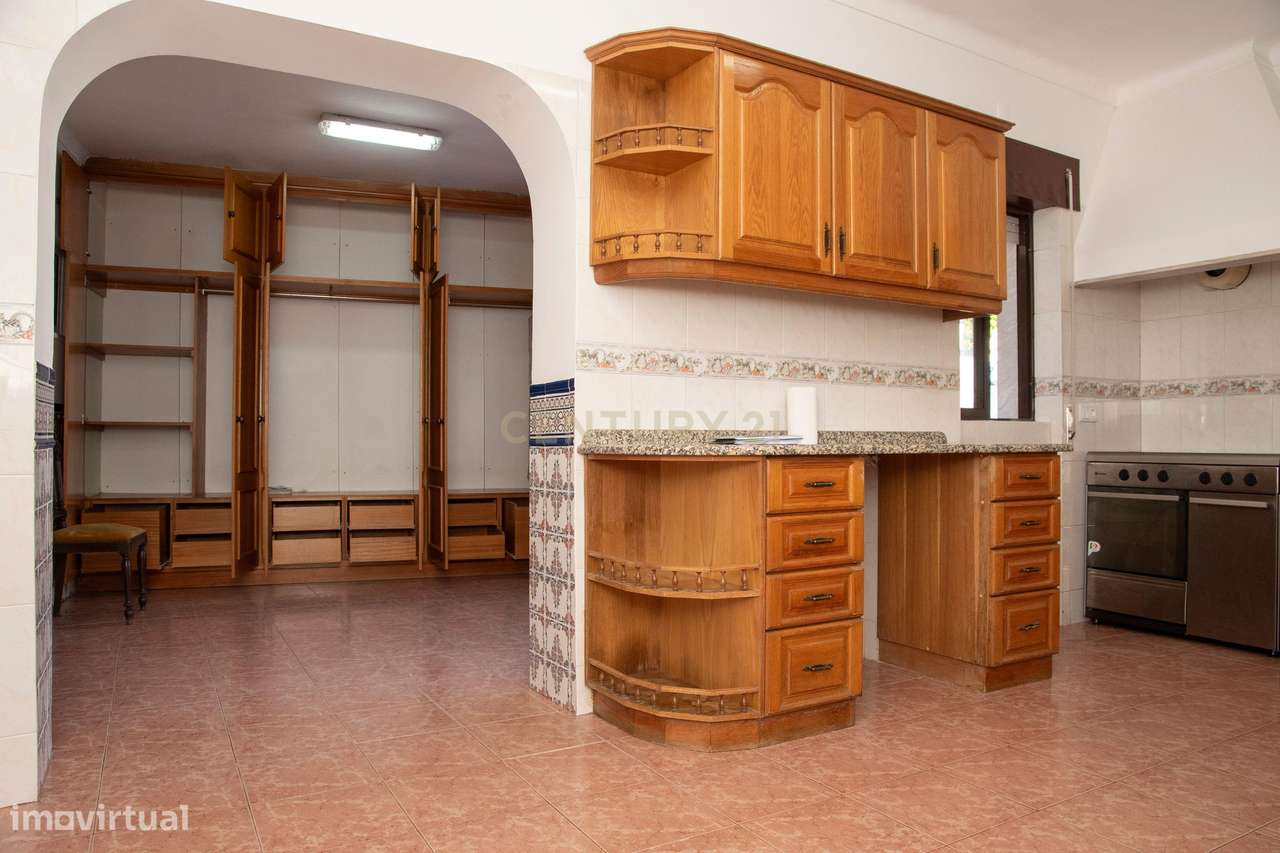 Moradia, 101 m², São Sebastião - Grande imagem: 4/38