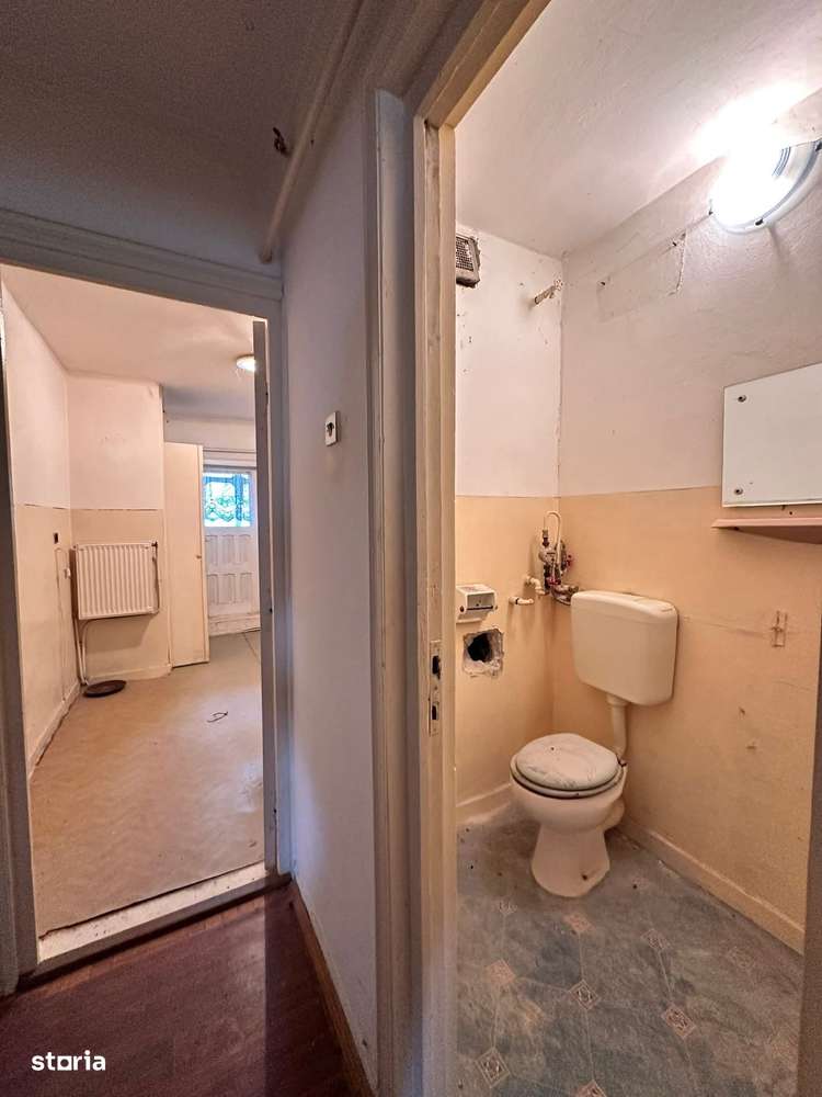 De vanzare 3 camere, 2 bai,2 debarale decomandat zona Pietonal - Imagine principală: 3/11