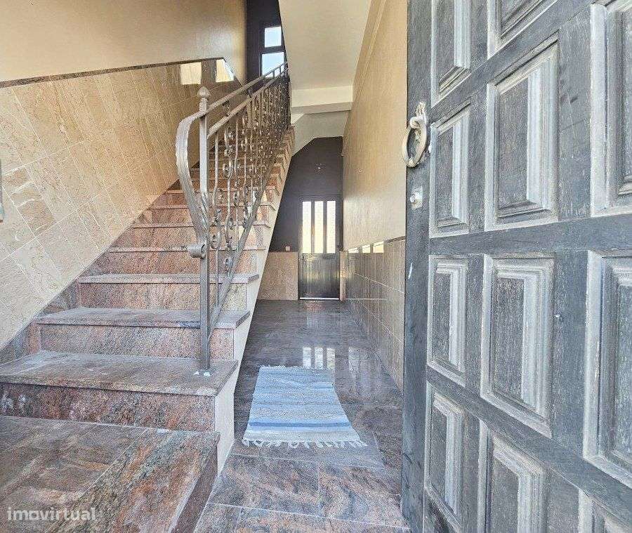 Apartamento T4 Central  Gaio Rosário-6