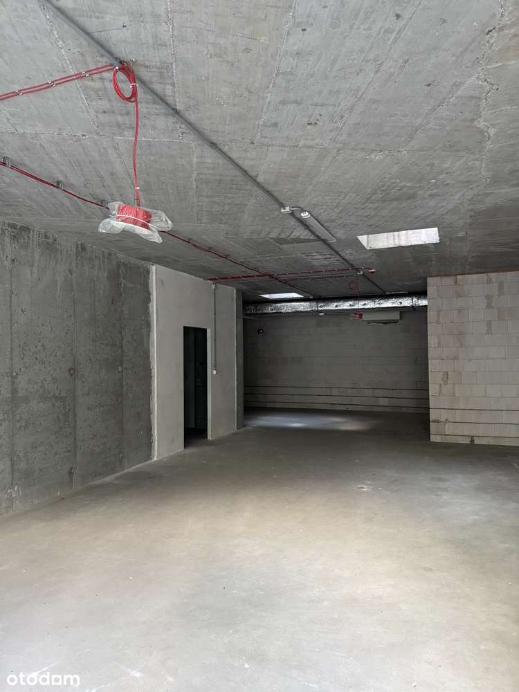 Lokal Usługowy - 108m2 - Miejsce parkingowe w cenie-2