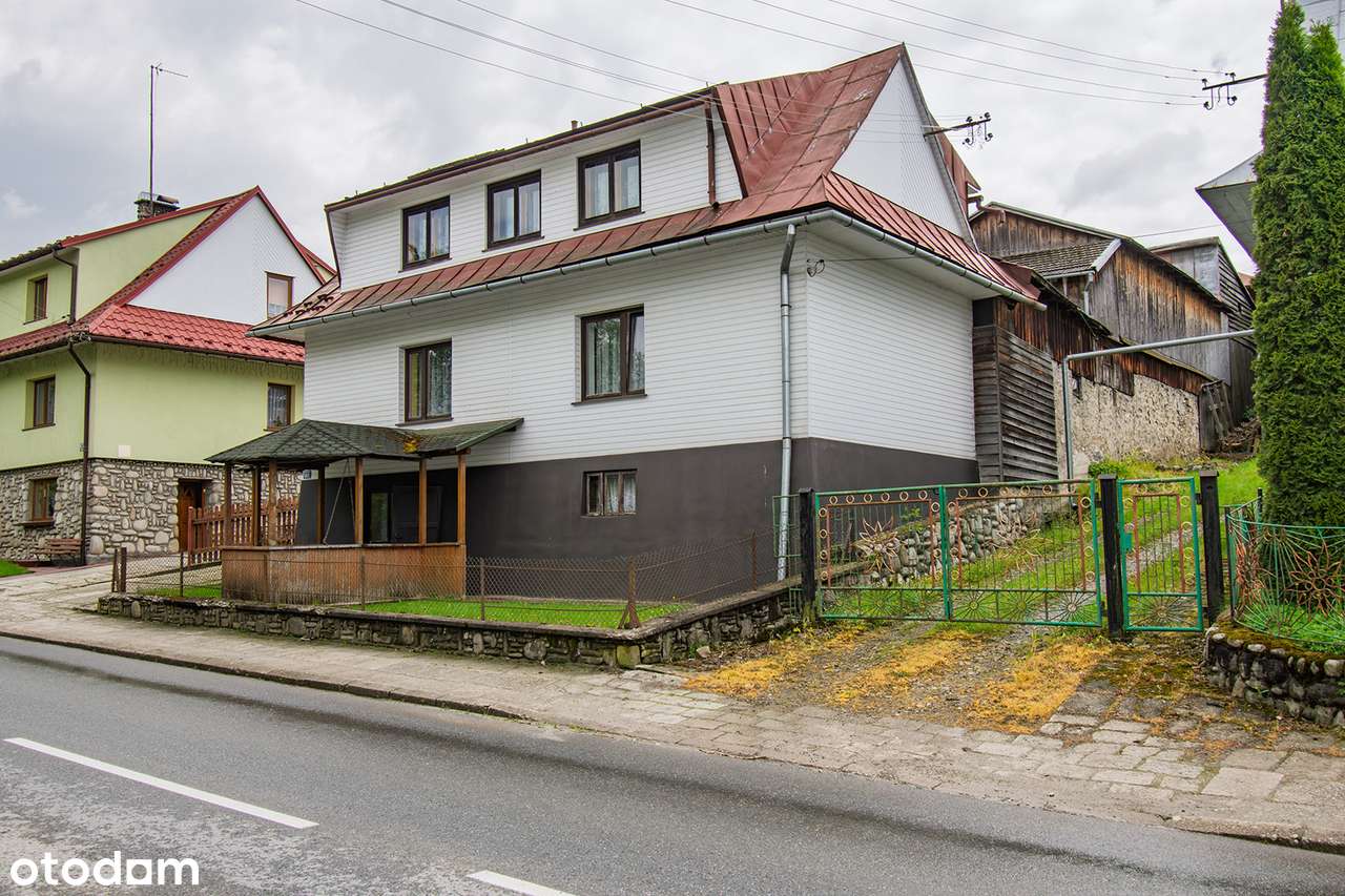 Dom przy głównej ulicy w Trybszu-2