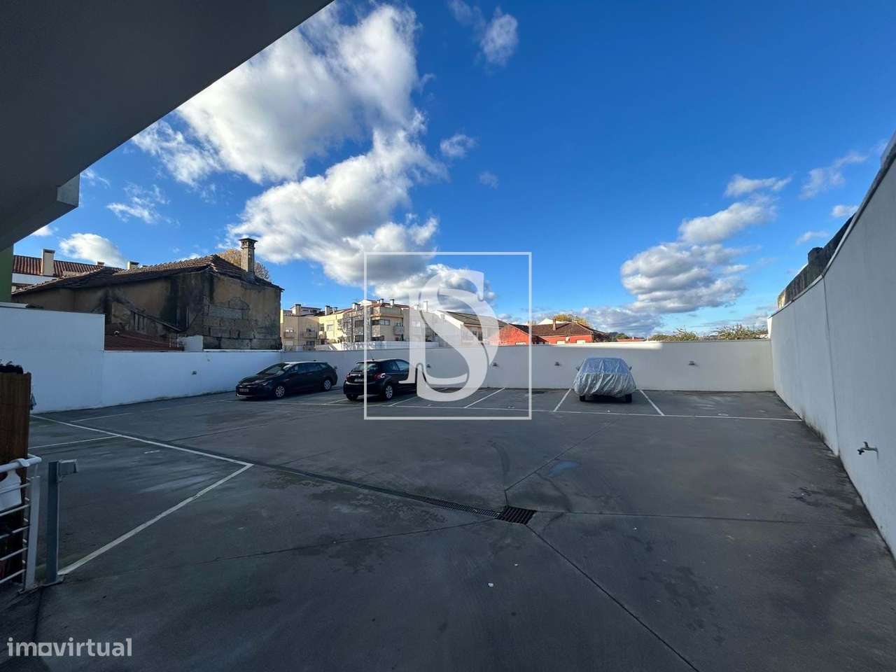 Apartamento T0 no coração de Viseu-12