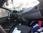 Dezmembrez Renault Clio 3 2007 - 7