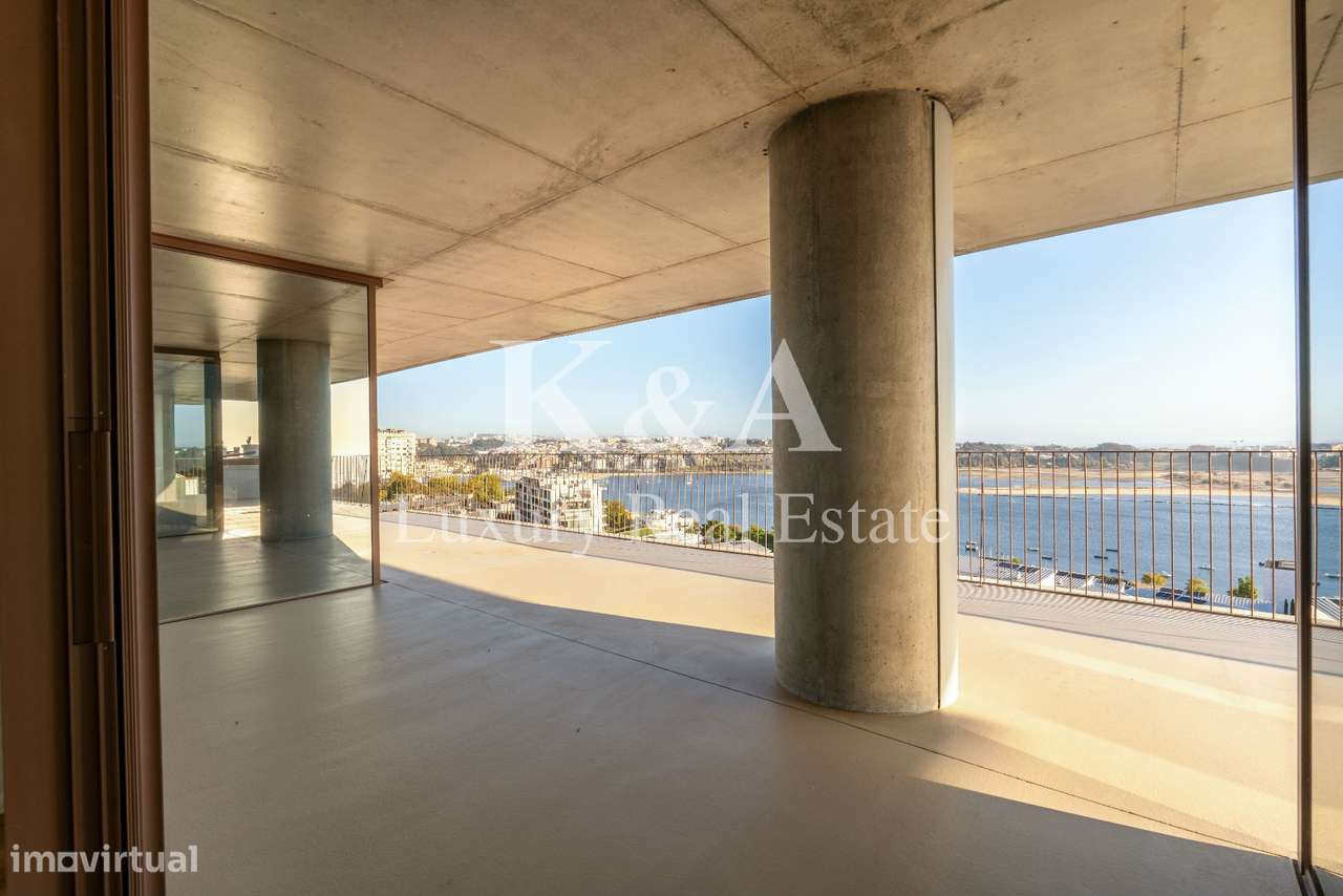 Apartamento T4 com vistas panorâmicas na Foz.-3