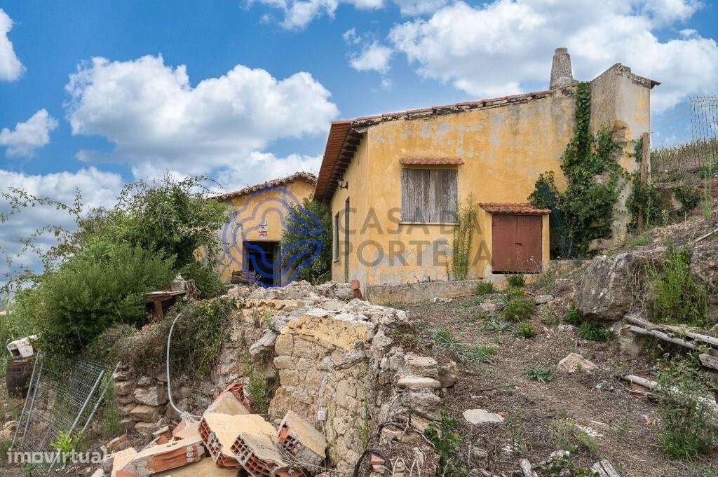 Moradia térrea T1 em Vidais, Caldas da Rainha para reconstruir-20