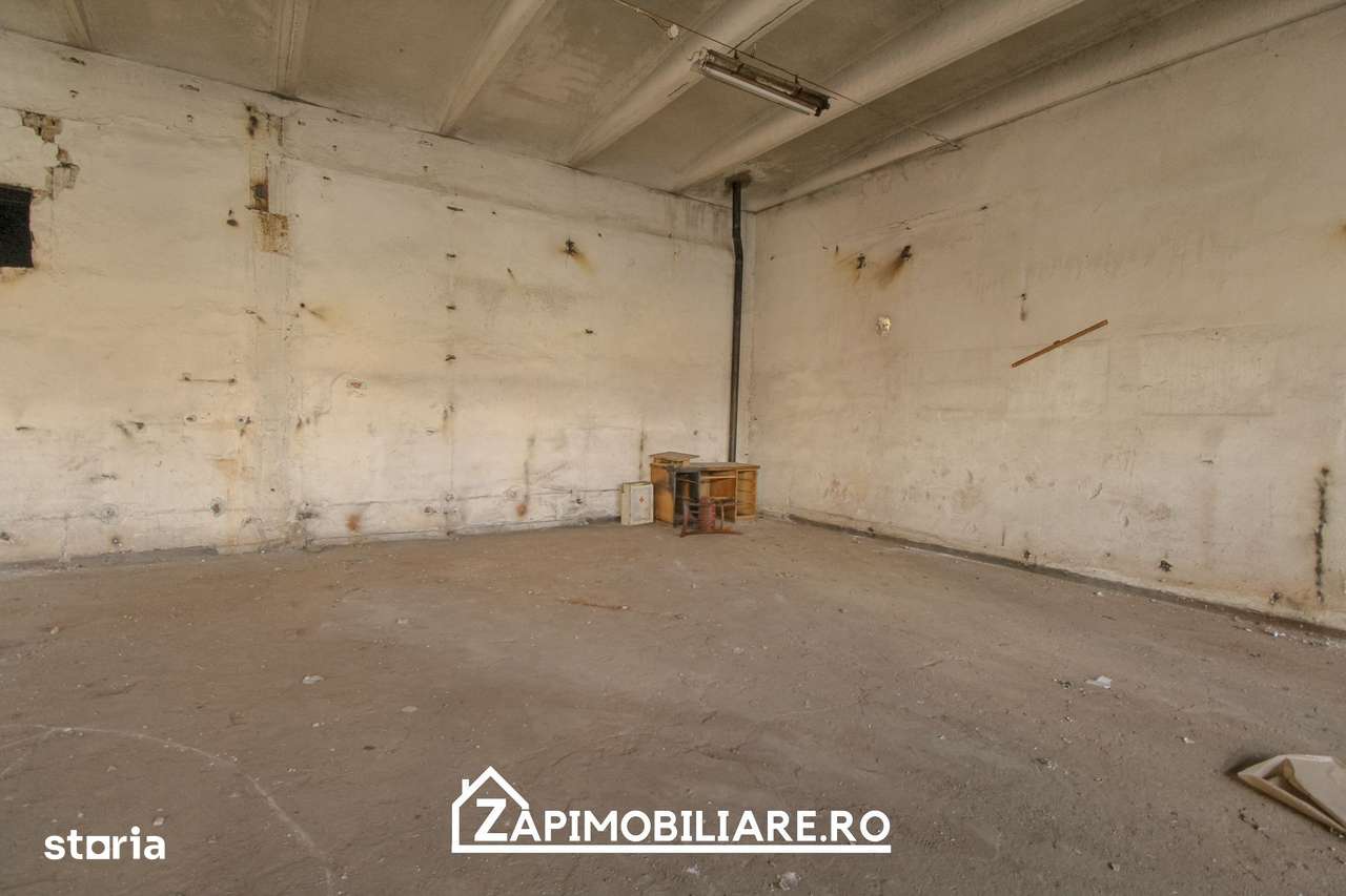 Cladire 3 nivele 529 mp utili - zona Poli 2 - - Imagine principală: 4/7