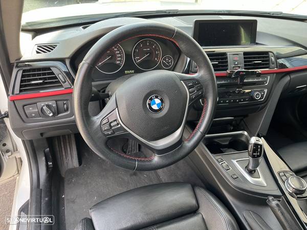 BMW 320 d Touring Sport-Aut. Sport Line - 2