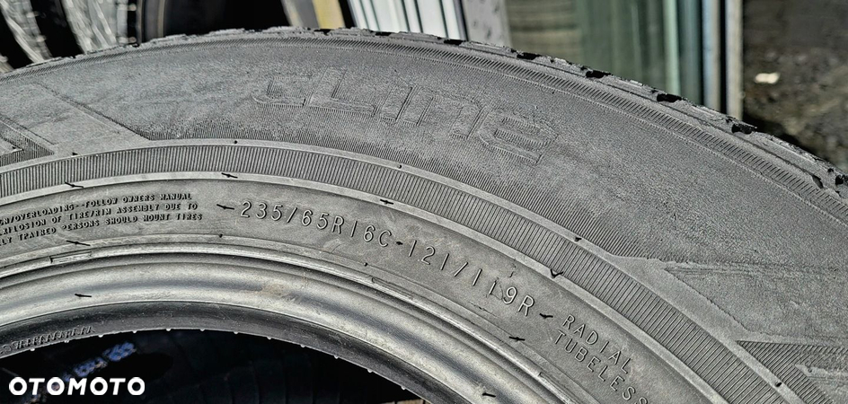 4x Nokian cLine 235/65R16C 121/119R L450A - 9