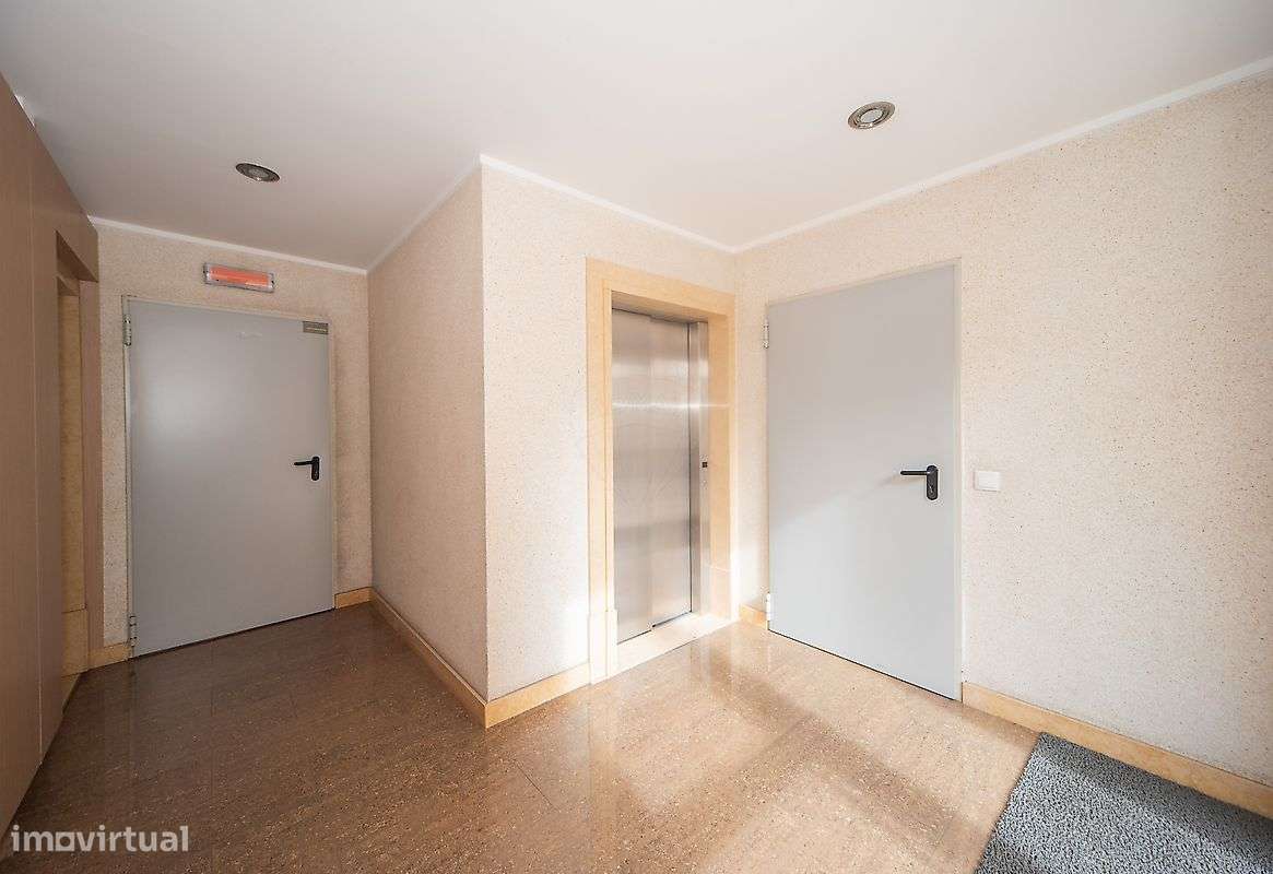 Apartamento T3 para arrendamento - Grande imagem: 4/41