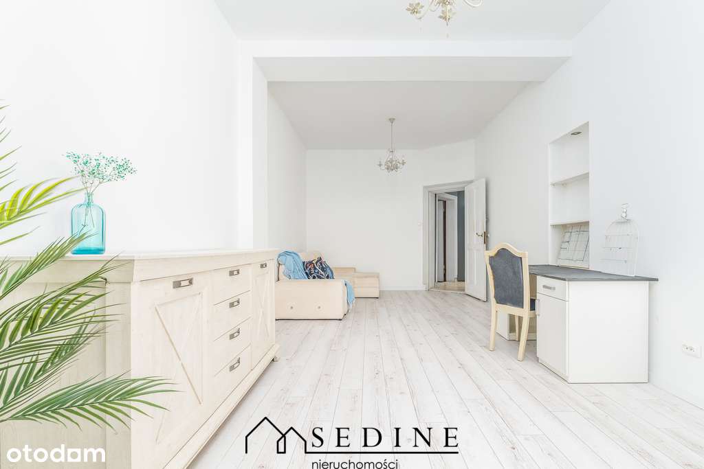 Duże mieszkanie w kamienicy przy Mazurskiej-11