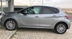 Peugeot 208 1.2 PureTech Signature - 12