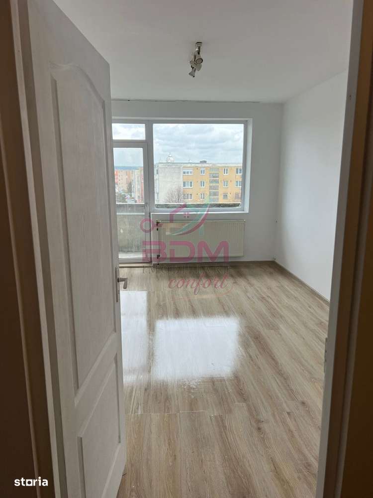 COMISION 0 | Apartament 2 camere | decomandat | zona Micro 2-0
