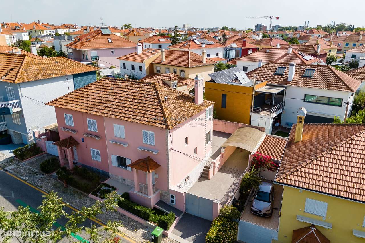 Moradia T3 + 1 Remodelada para Arrendamento no Bairro da Encarnação – - Grande imagem: 3/42