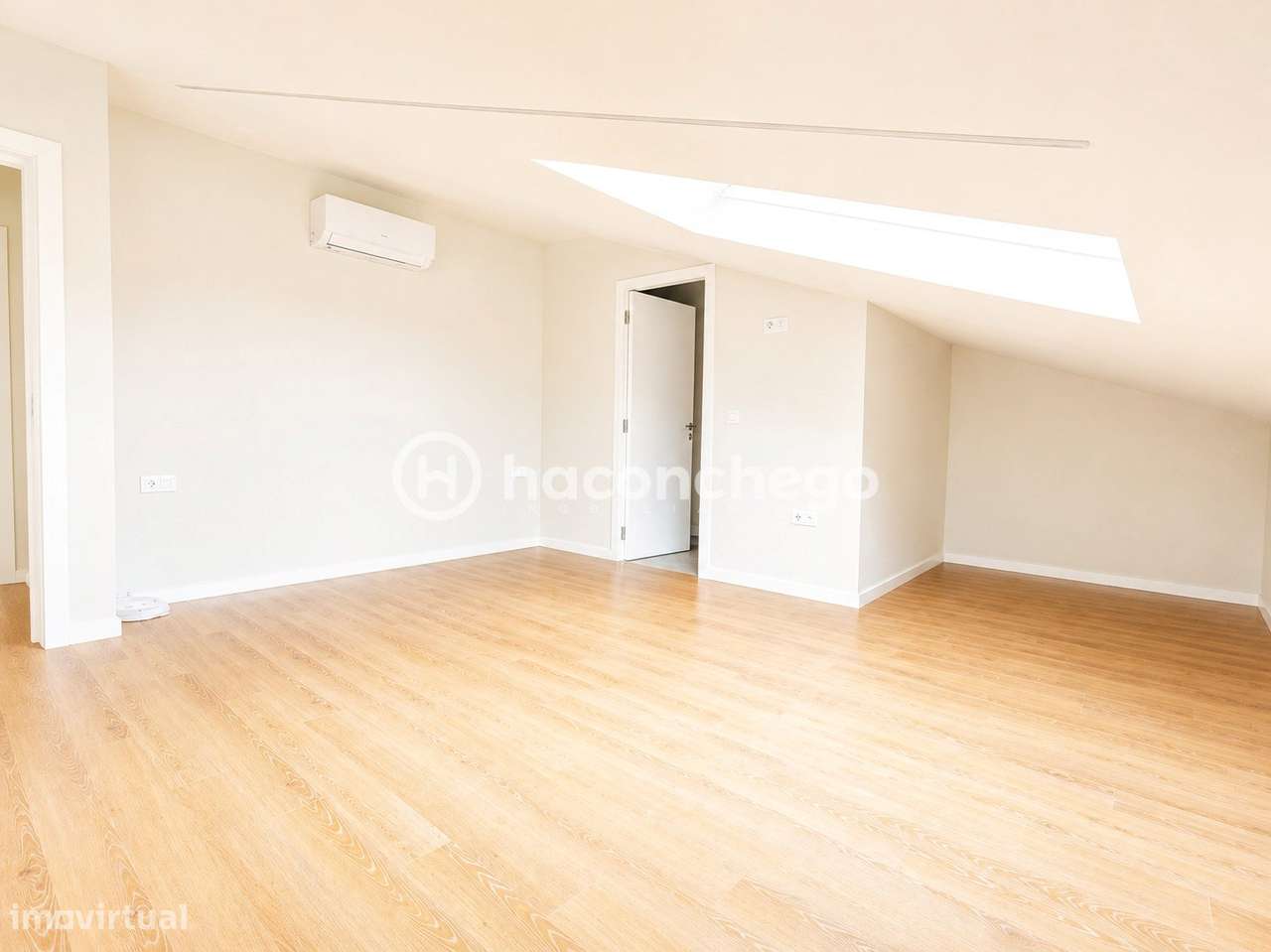 Apartamento T4 duplex com garagem e equipado Arcozelo Barcelos-18