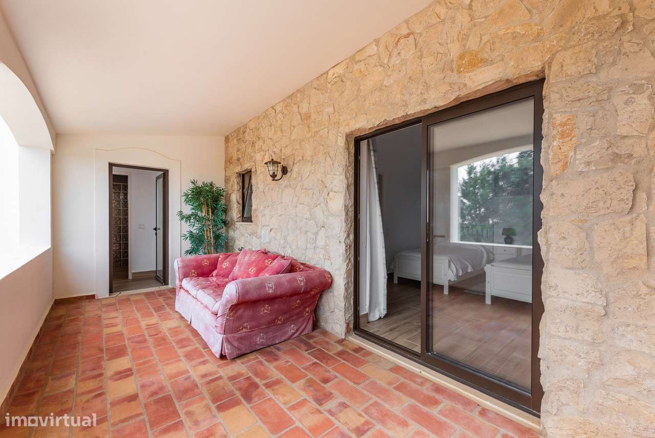 Villa com frente ao golfe e vista para o mar e piscina privada no Sant-29