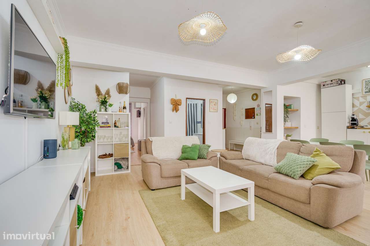 APARTAMENTO T3 | REMODELADO | TERRAÇO 100M2 | COLÉGIO REGGIO EMILIA-9