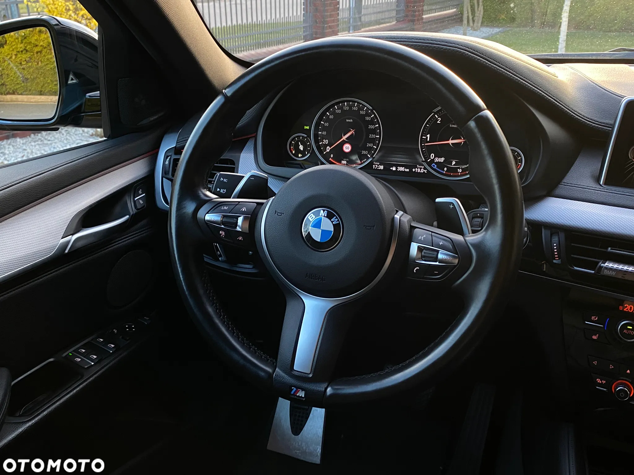 BMW X6 xDrive40d M Sport - 22