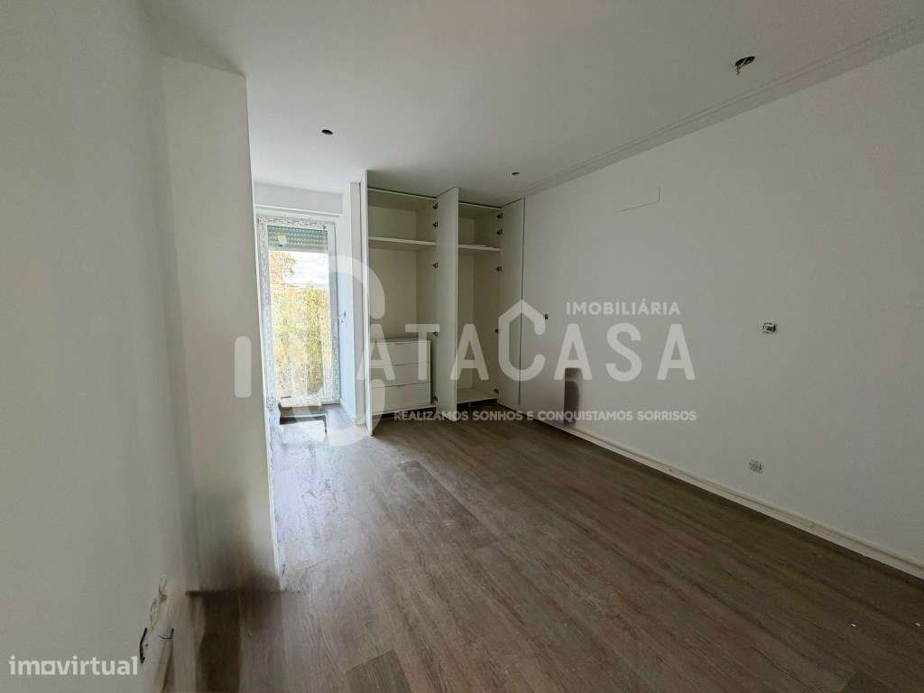 Moradia T3+1 Isolada NOVA em Águeda de Cima-7