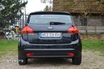 Kia Venga 1.6 CVVT Dream Team Edition - 11