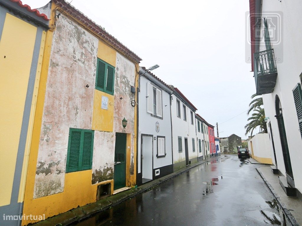 VENDA de CASA - MORADIA para reabilitar - Conceição, Ribe...